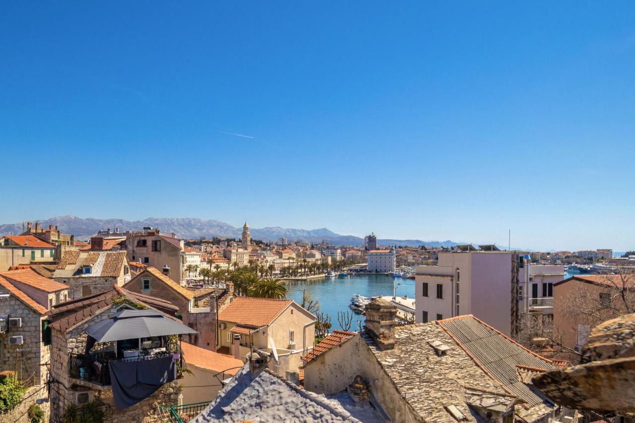 Hotel Agava Split Bagian luar foto